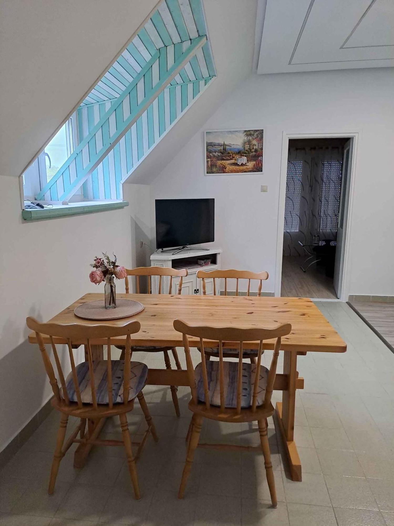 Apartment Balatonbereny 4 Ngoại thất bức ảnh